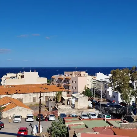 Vivienda Cerca Del Mar. *