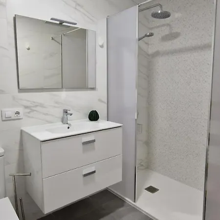 Vivienda Cerca Del Mar. Lejlighed