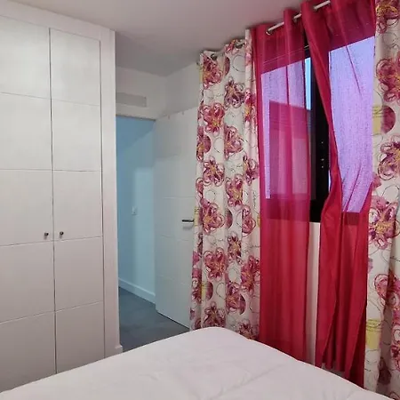 Vivienda Cerca Del Mar. *