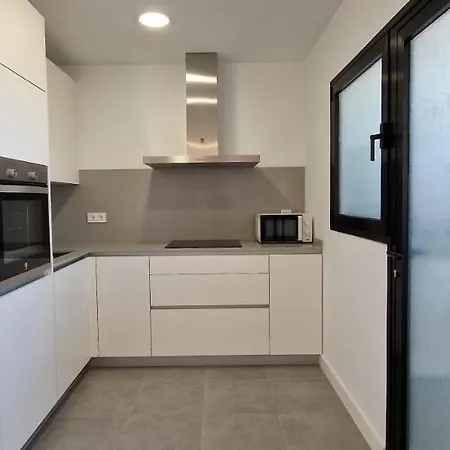 公寓 Vivienda Cerca Del Mar. *